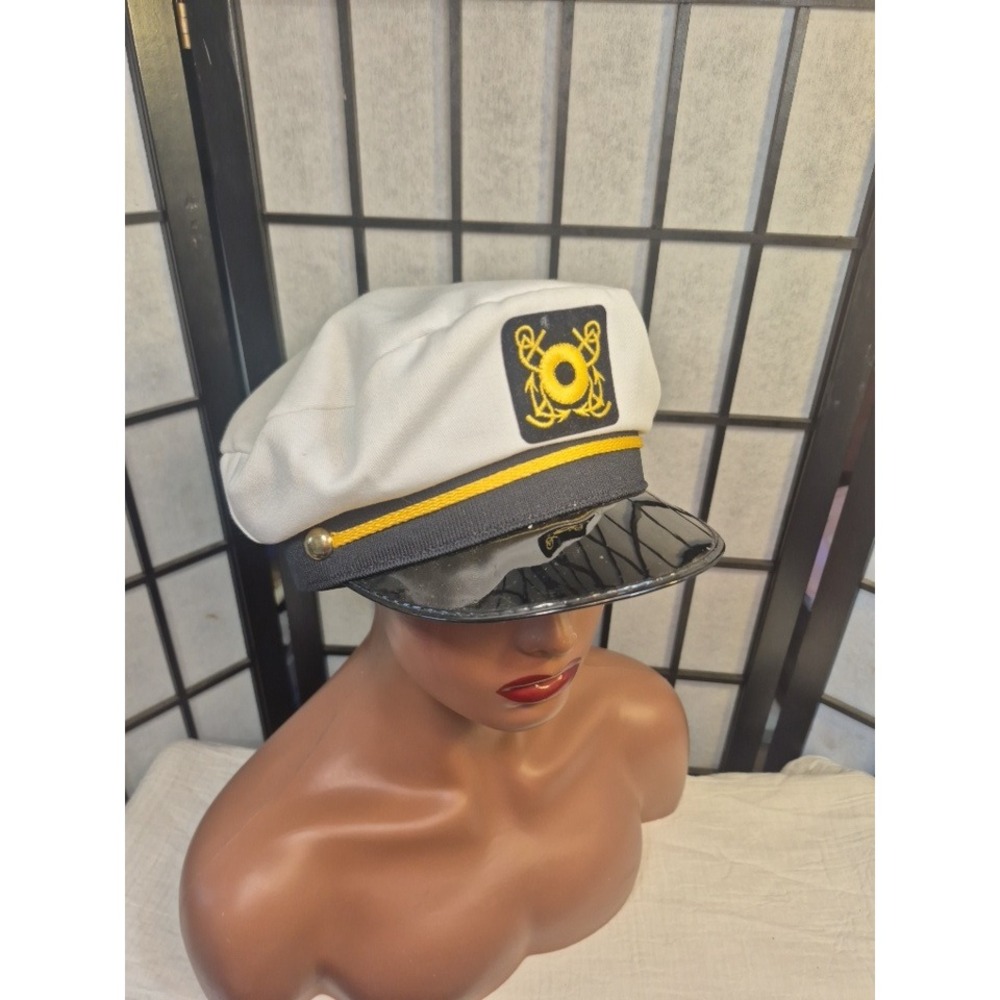 Vintage UNISEX Yacht Captain Hat White Nautical Sailor Snapback Made in USA